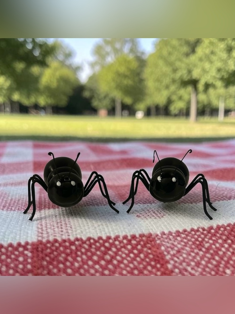 Vintage Ceramic Ant Salt and Pepper Shaker Set